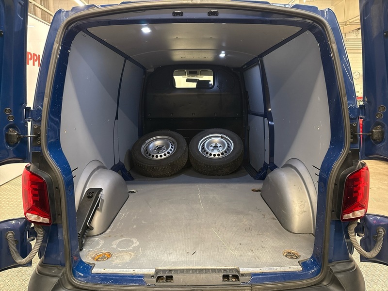 Volkswagen Transporter vaihtoauto