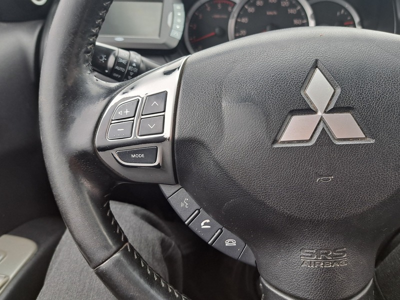 Mitsubishi L200 vaihtoauto