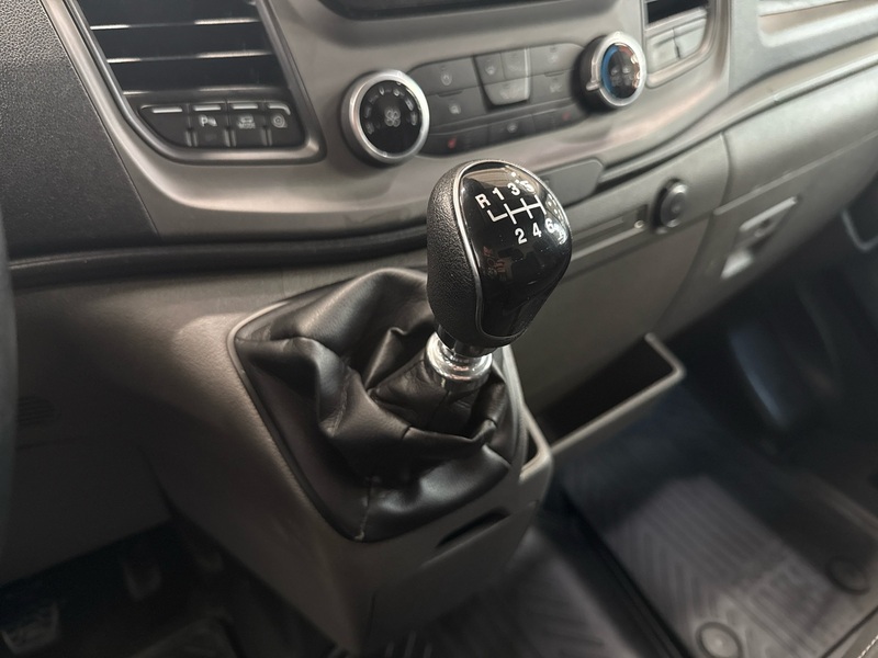 Ford Transit vaihtoauto