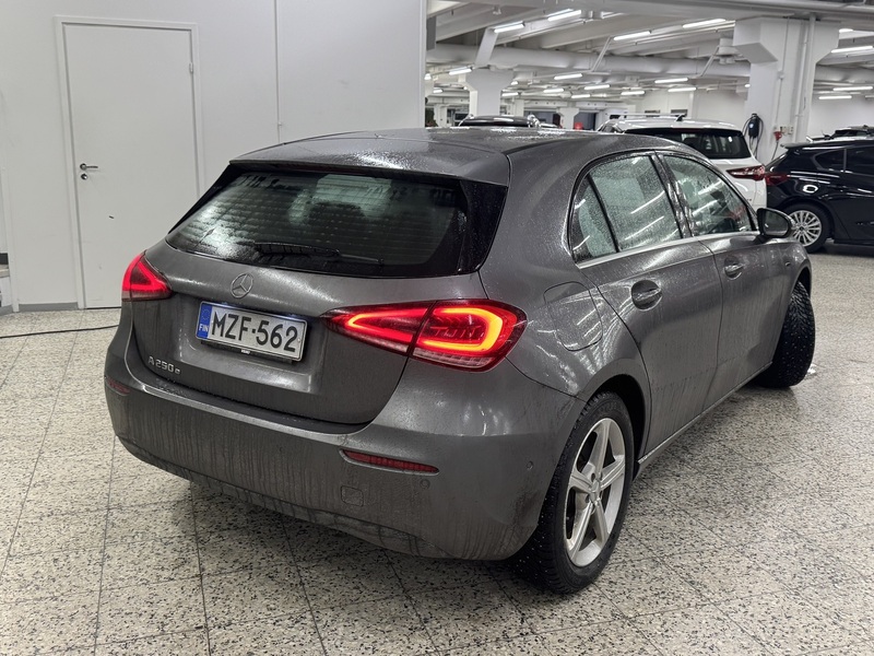 Mercedes-Benz A vaihtoauto