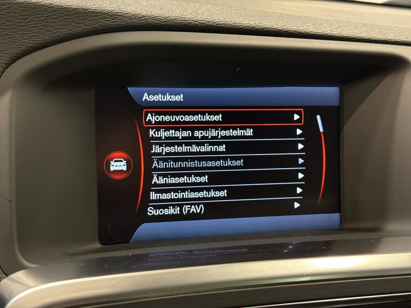 Volvo V60 vaihtoauto