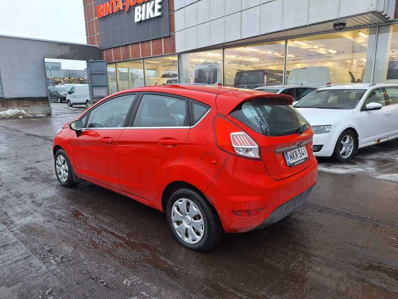 Ford Fiesta vaihtoauto