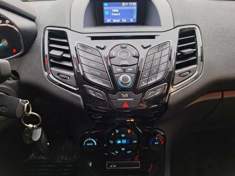 Ford Fiesta vaihtoauto