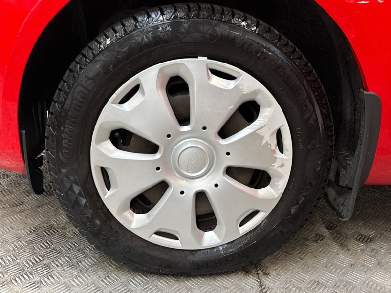 Ford Fiesta vaihtoauto