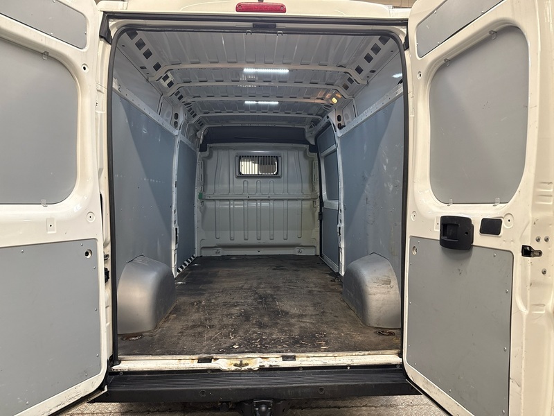 Peugeot Boxer vaihtoauto