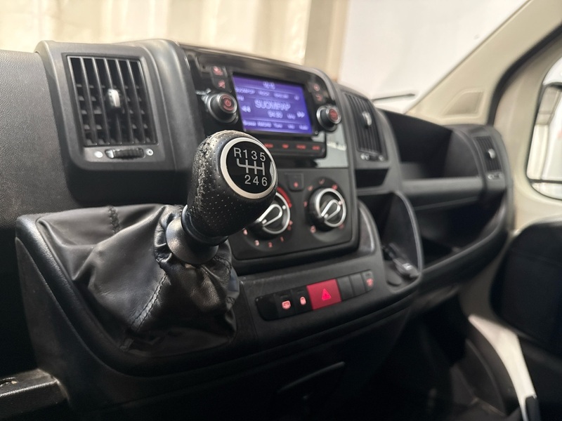 Peugeot Boxer vaihtoauto