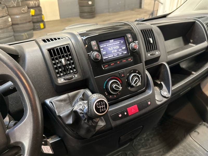 Peugeot Boxer vaihtoauto