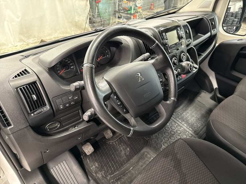 Peugeot Boxer vaihtoauto