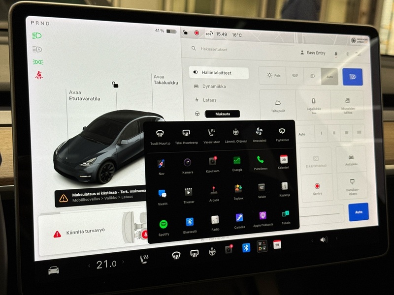 Tesla Model Y vaihtoauto