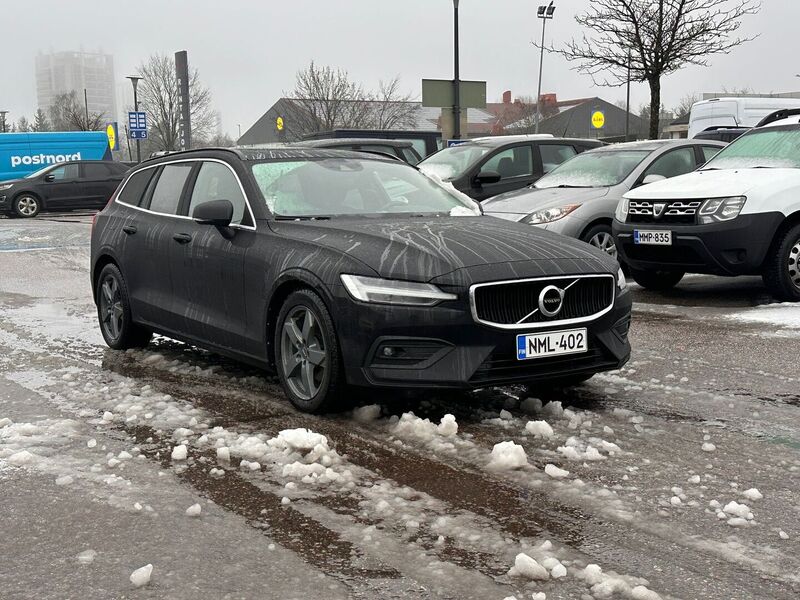 Volvo V60 vaihtoauto