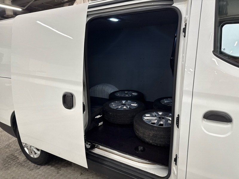 Maxus e-Deliver 3 vaihtoauto