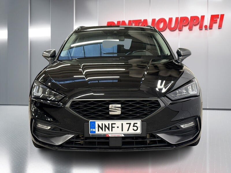 SEAT Leon Sportstourer vaihtoauto
