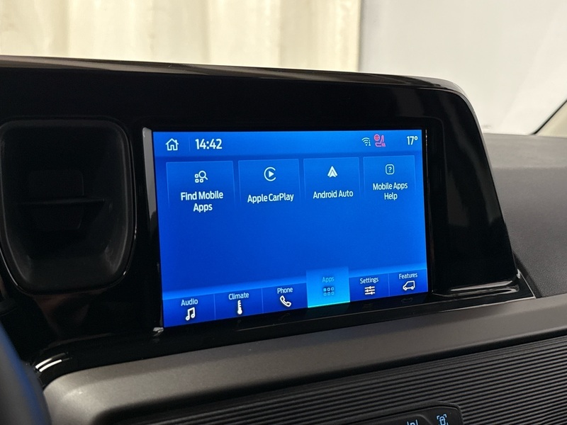 Ford Transit Courier vaihtoauto