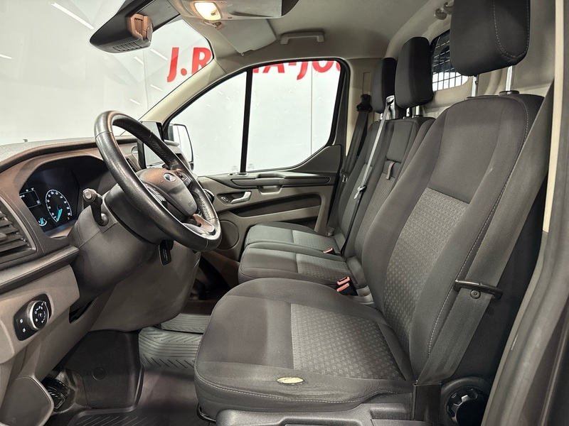 Ford Transit Custom vaihtoauto