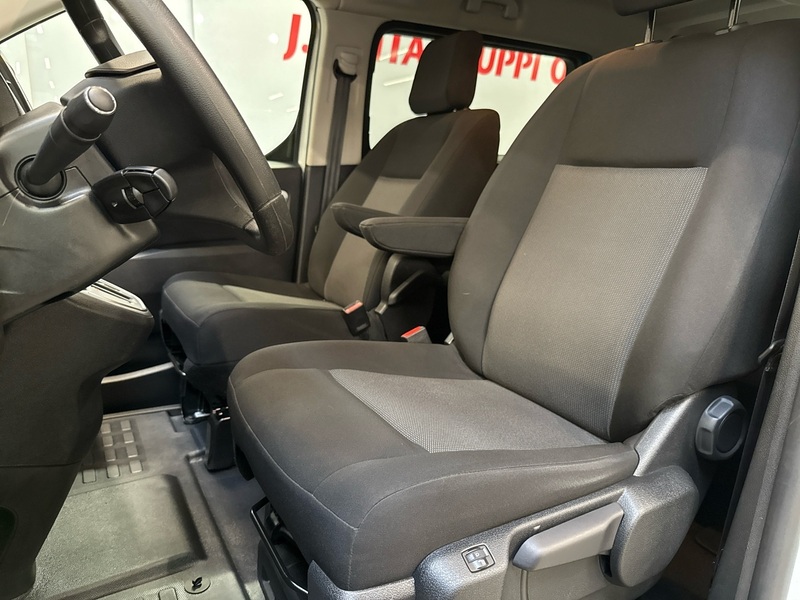 Toyota Proace Verso EV vaihtoauto