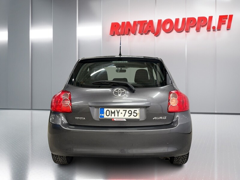 Toyota Auris vaihtoauto