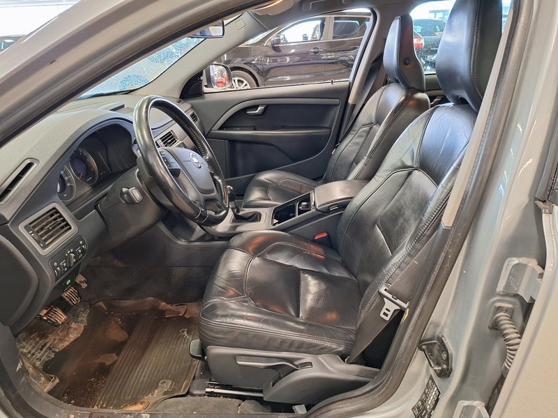 Volvo V70 vaihtoauto