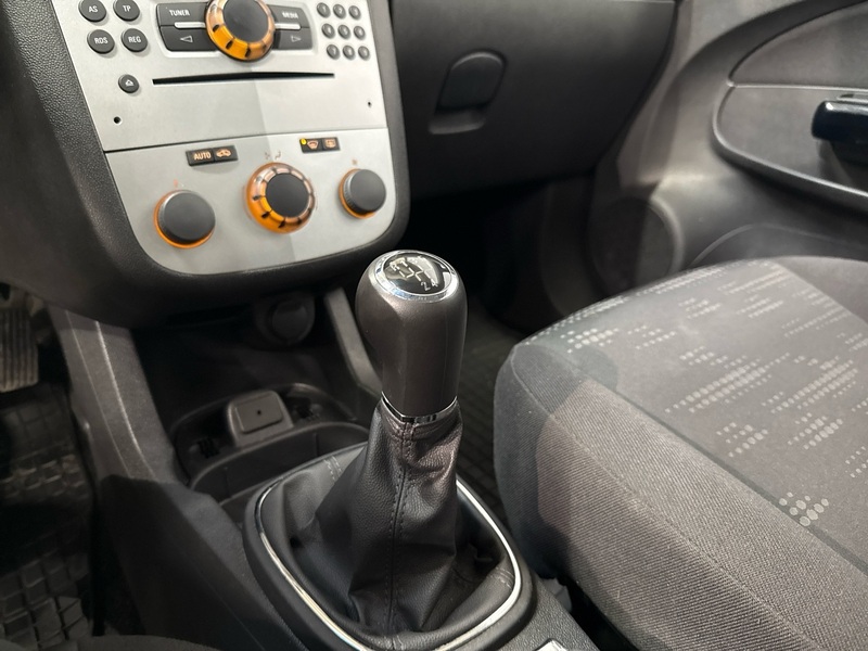 Opel Corsa vaihtoauto