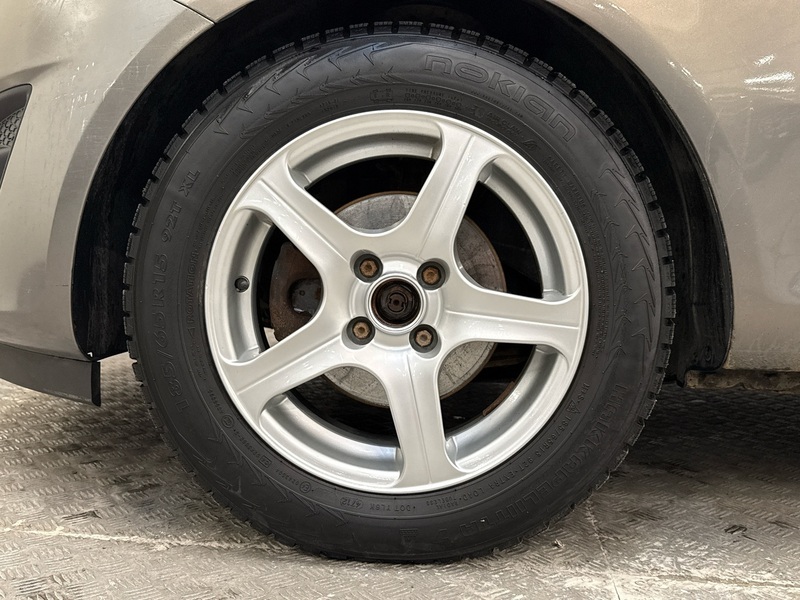 Opel Corsa vaihtoauto