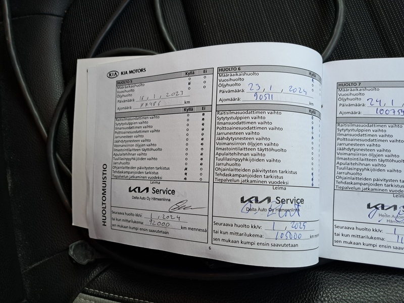 Kia Stonic vaihtoauto