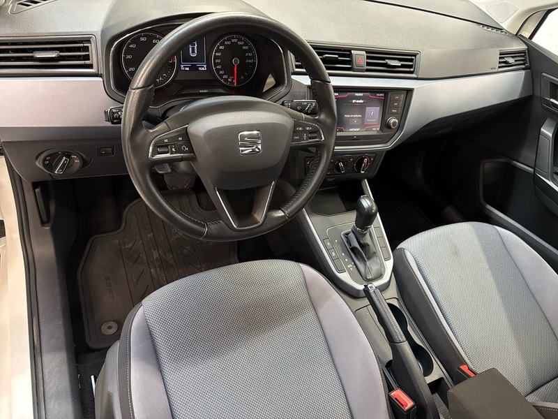 SEAT Arona vaihtoauto