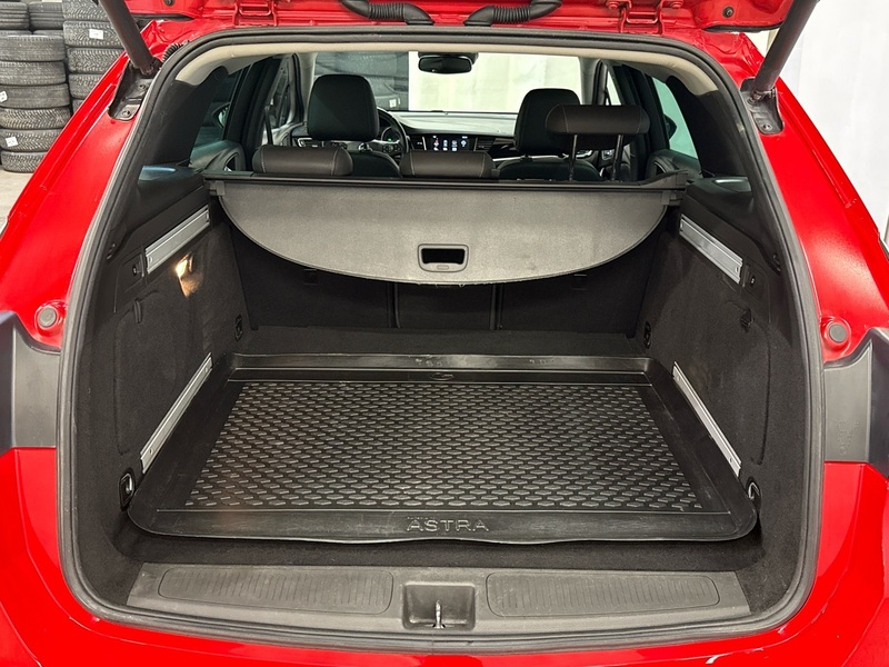 Opel Astra vaihtoauto