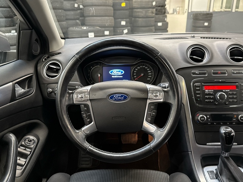 Ford Mondeo vaihtoauto