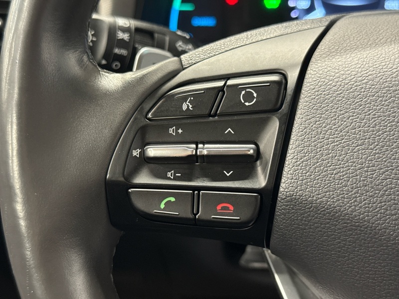 Hyundai IONIQ plug-in vaihtoauto