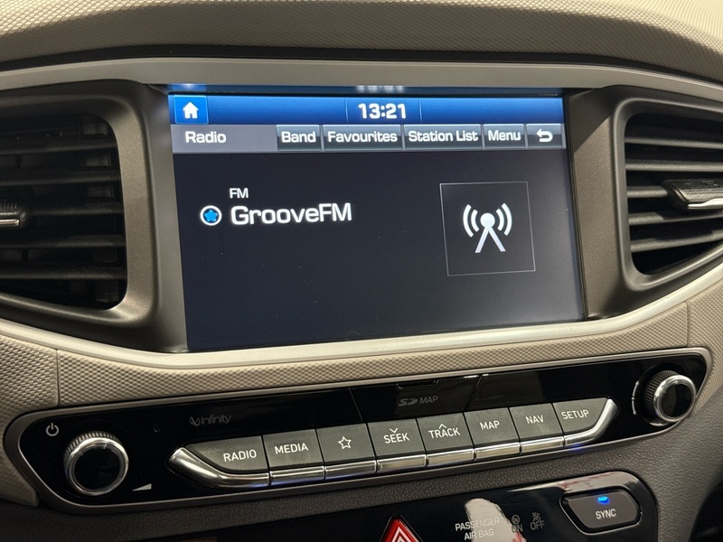 Hyundai IONIQ plug-in vaihtoauto