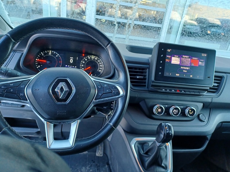 Renault Trafic vaihtoauto