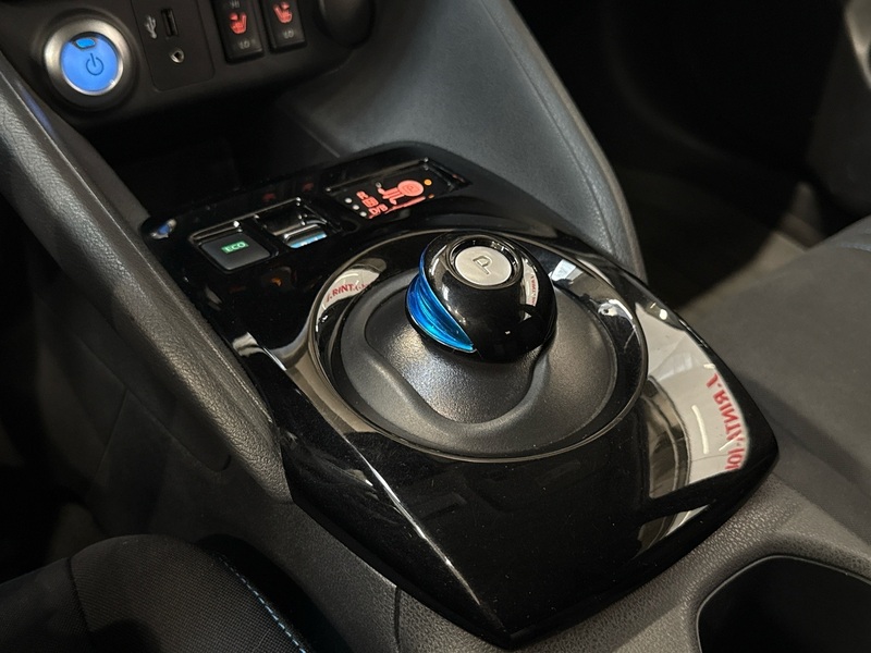 Nissan Leaf vaihtoauto