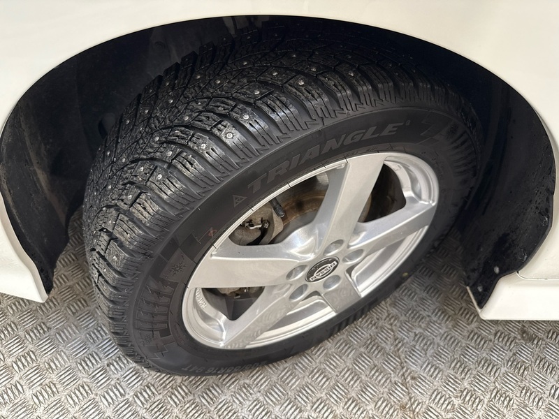 Nissan Leaf vaihtoauto