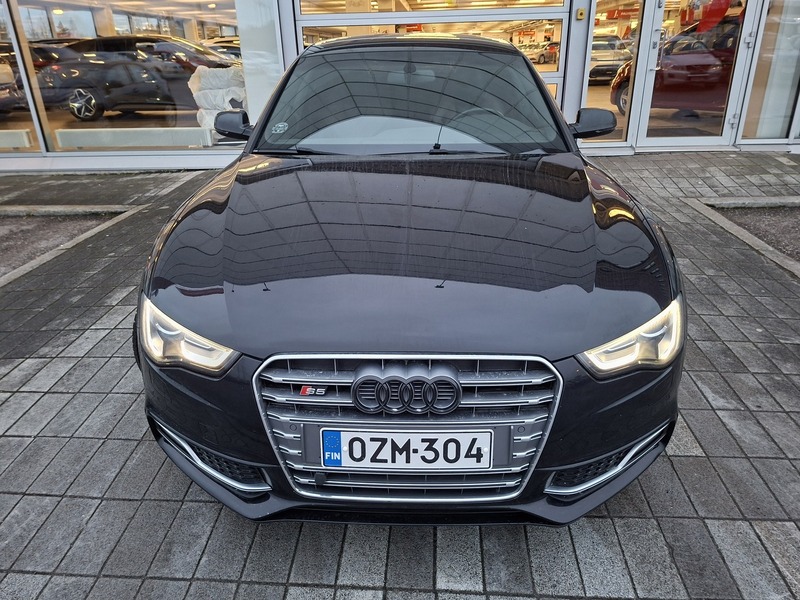 Audi S5 vaihtoauto