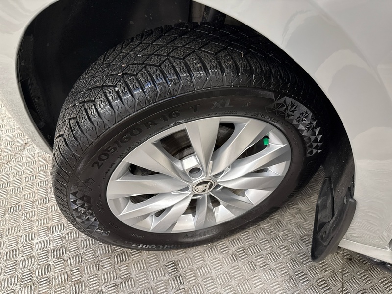 Skoda Kamiq vaihtoauto