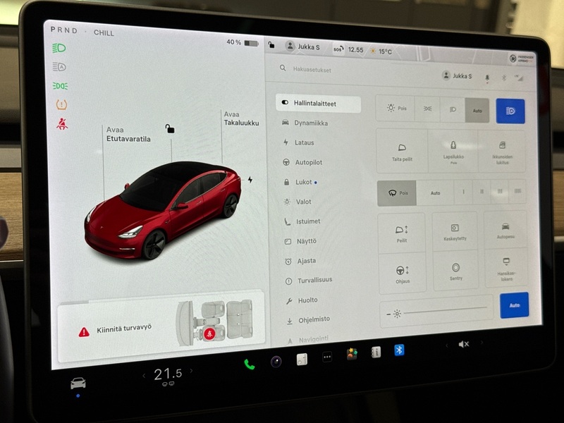 Tesla Model 3 vaihtoauto