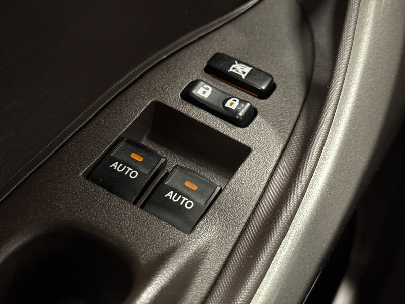 Toyota iQ vaihtoauto