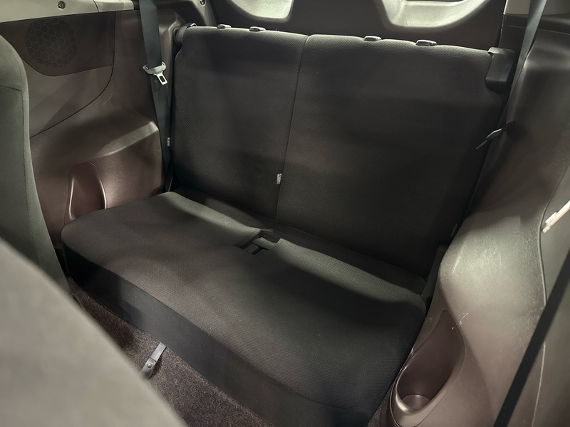 Toyota iQ vaihtoauto