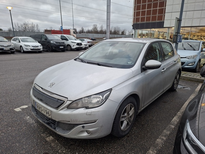 Peugeot 308 vaihtoauto