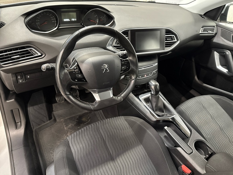 Peugeot 308 vaihtoauto