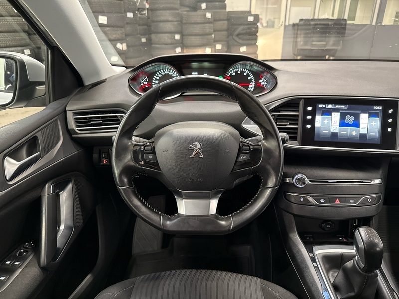 Peugeot 308 vaihtoauto