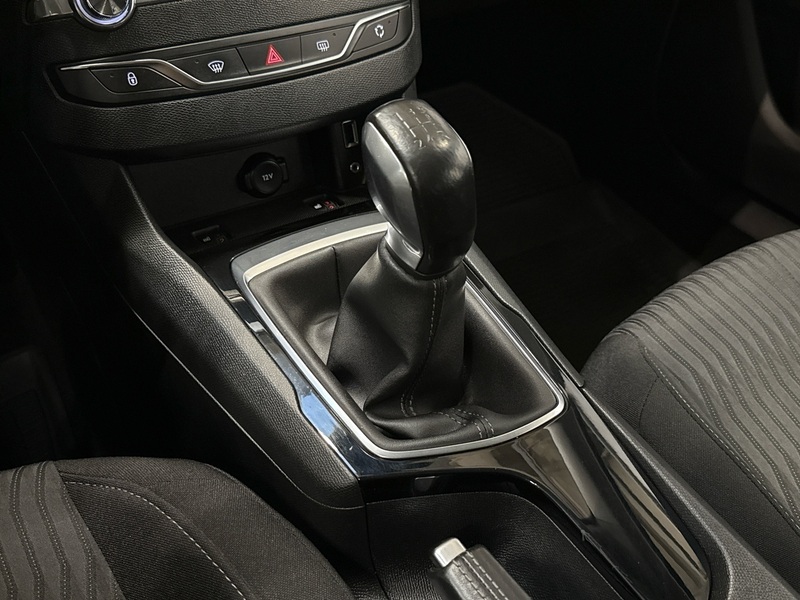 Peugeot 308 vaihtoauto