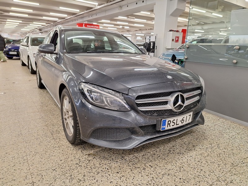 Mercedes-Benz C vaihtoauto