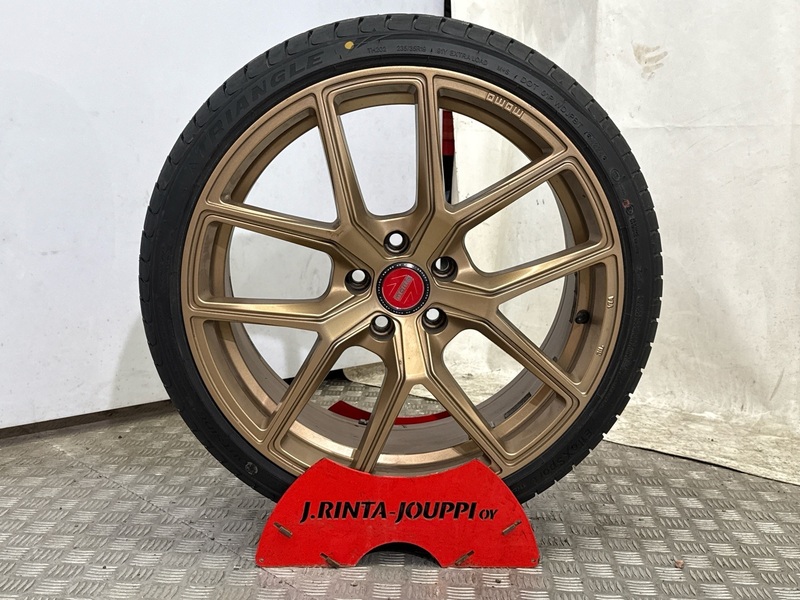 SEAT Leon Sportstourer vaihtoauto