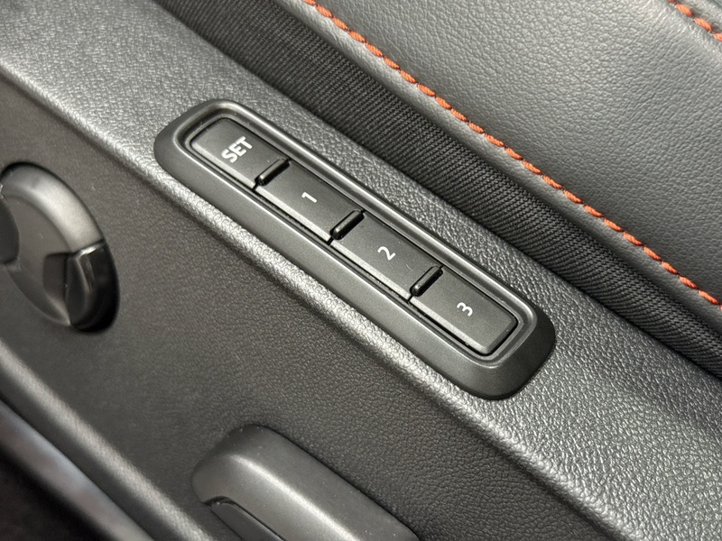 SEAT Leon Sportstourer vaihtoauto