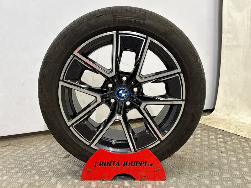 BMW i4 M50 vaihtoauto