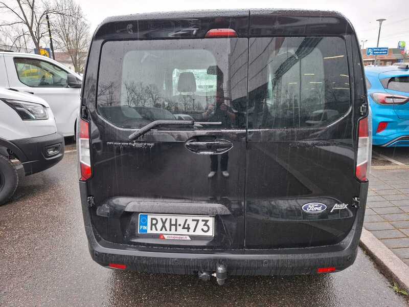 Ford Transit Courier vaihtoauto