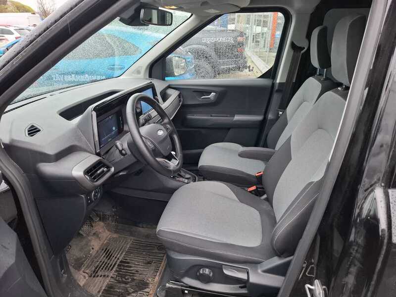 Ford Transit Courier vaihtoauto