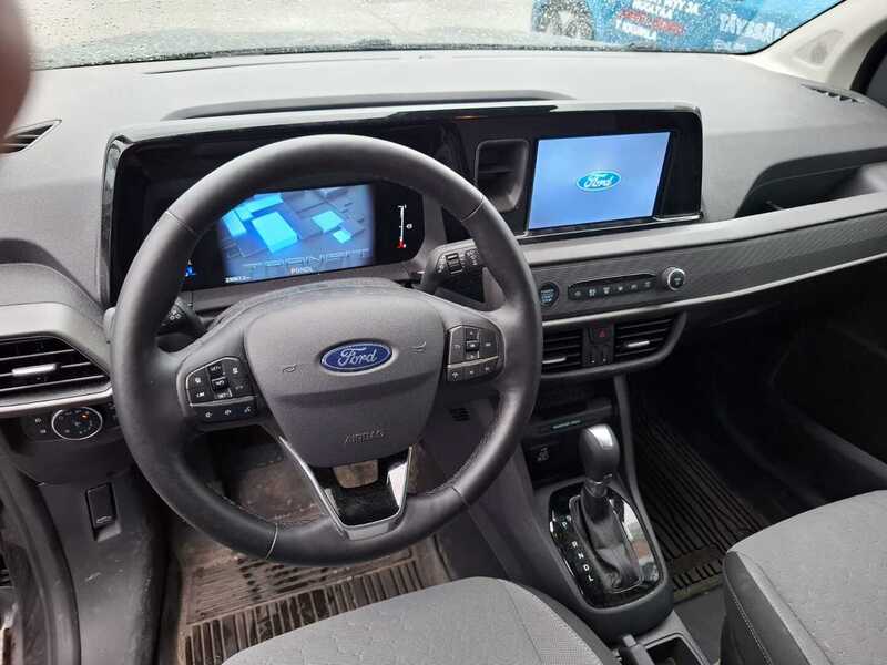 Ford Transit Courier vaihtoauto