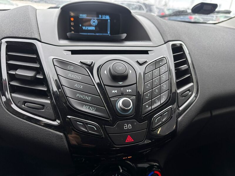 Ford Fiesta vaihtoauto