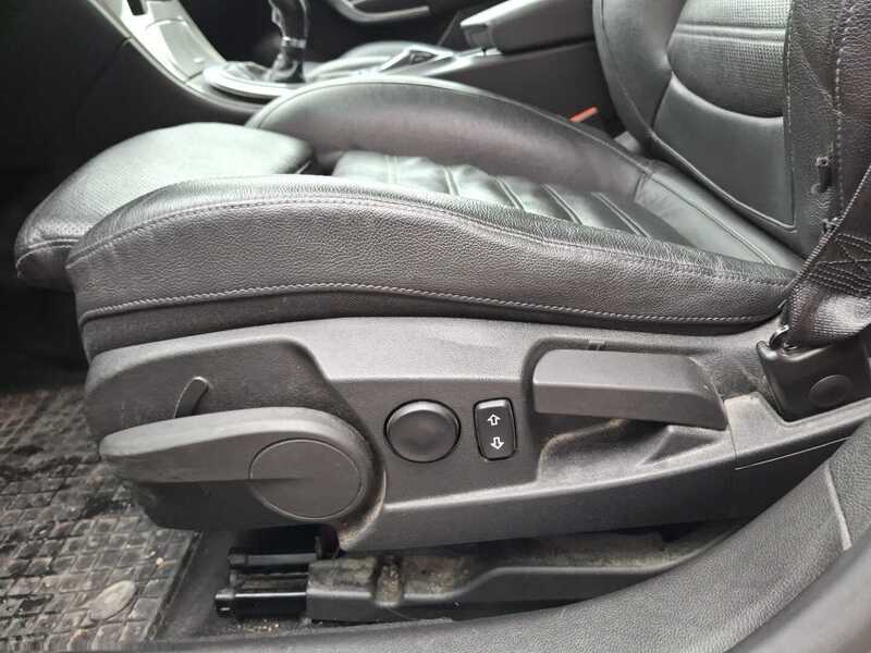 Opel Insignia vaihtoauto